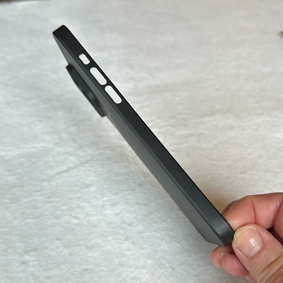 Totallee Cases iPhone 14 Pro Max Black Slim & Minimal Phone Case - Picture 4 of 7